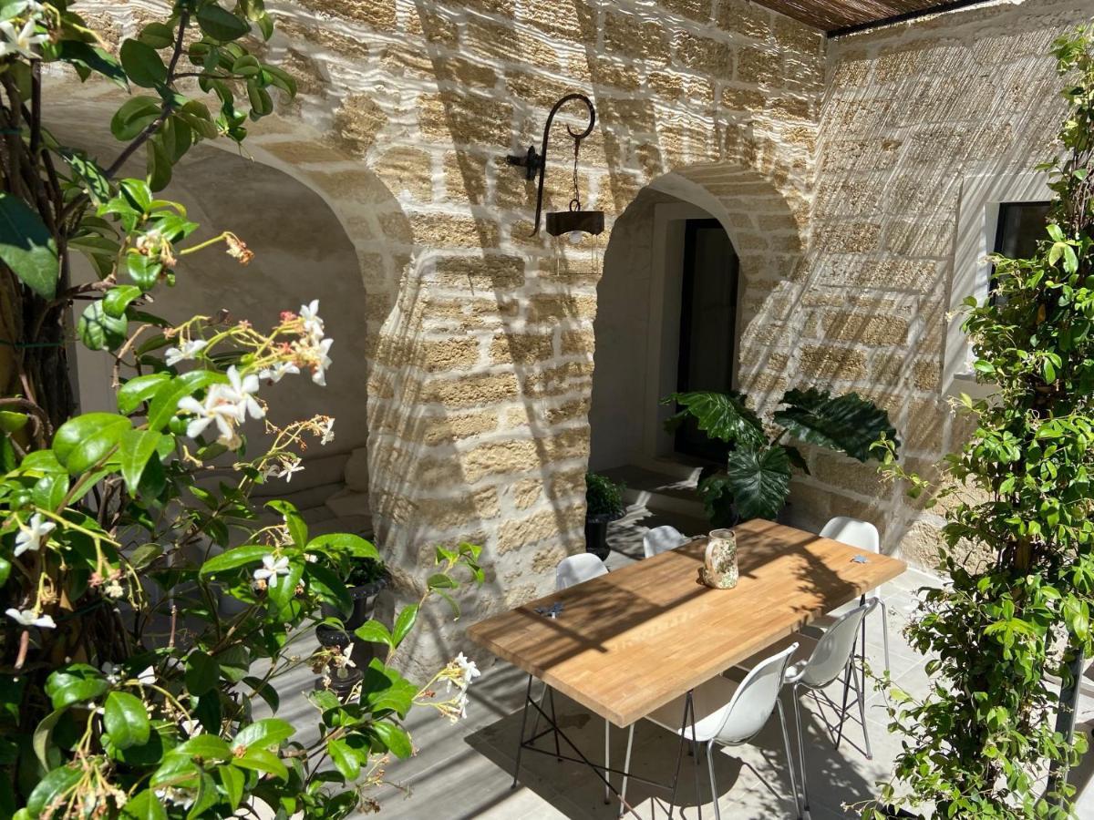 La Cour St Siffret- Uzes Bed and Breakfast Saint-Siffret Εξωτερικό φωτογραφία